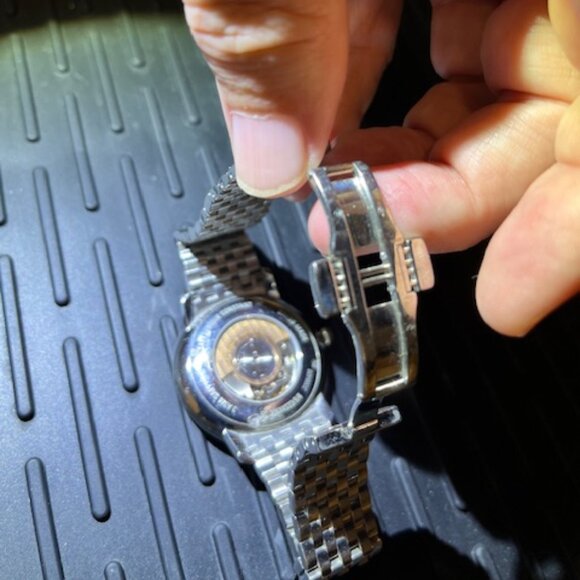 Frederique Constant Men's Slimline SS Watch - Picture 12 of 12